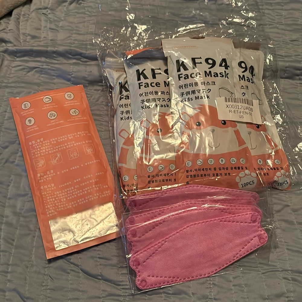 💗 55 pink face masks for little kids individually packaged disposable KF 94